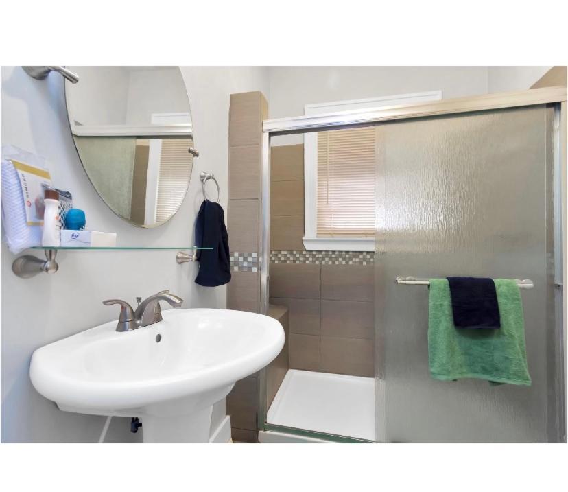 Cozy Downtown Studio By Toyota Center Houston Exteriör bild